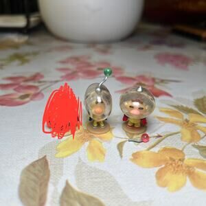 Pikmin 2 Agatsuma Figure Set Captain Olimar & Louie, Loose Antenna